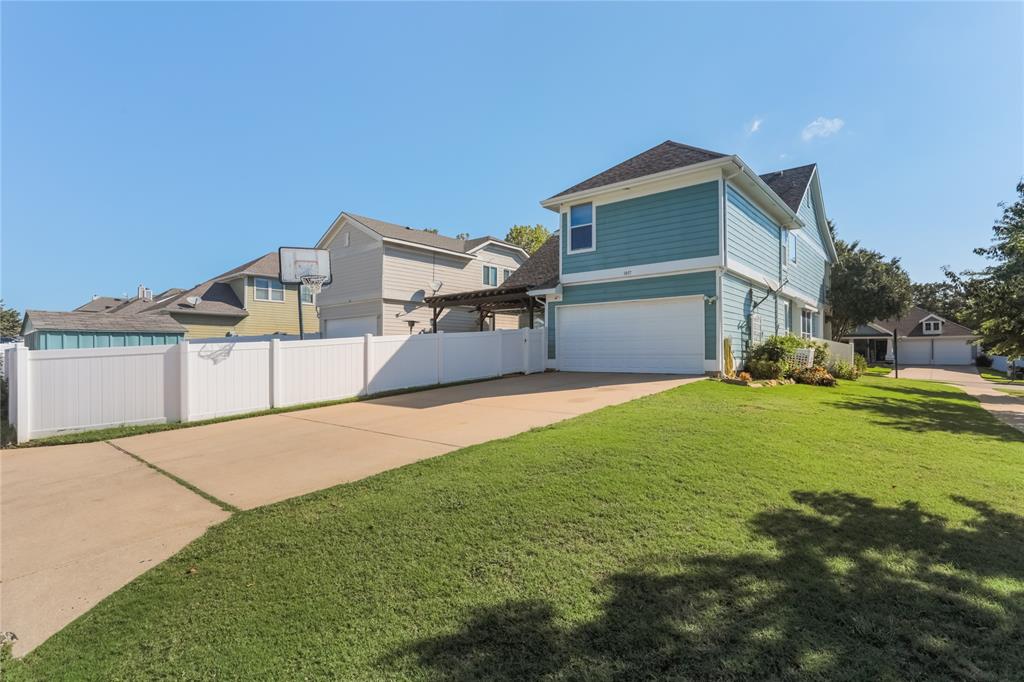 Creek Village At Providence - Residential