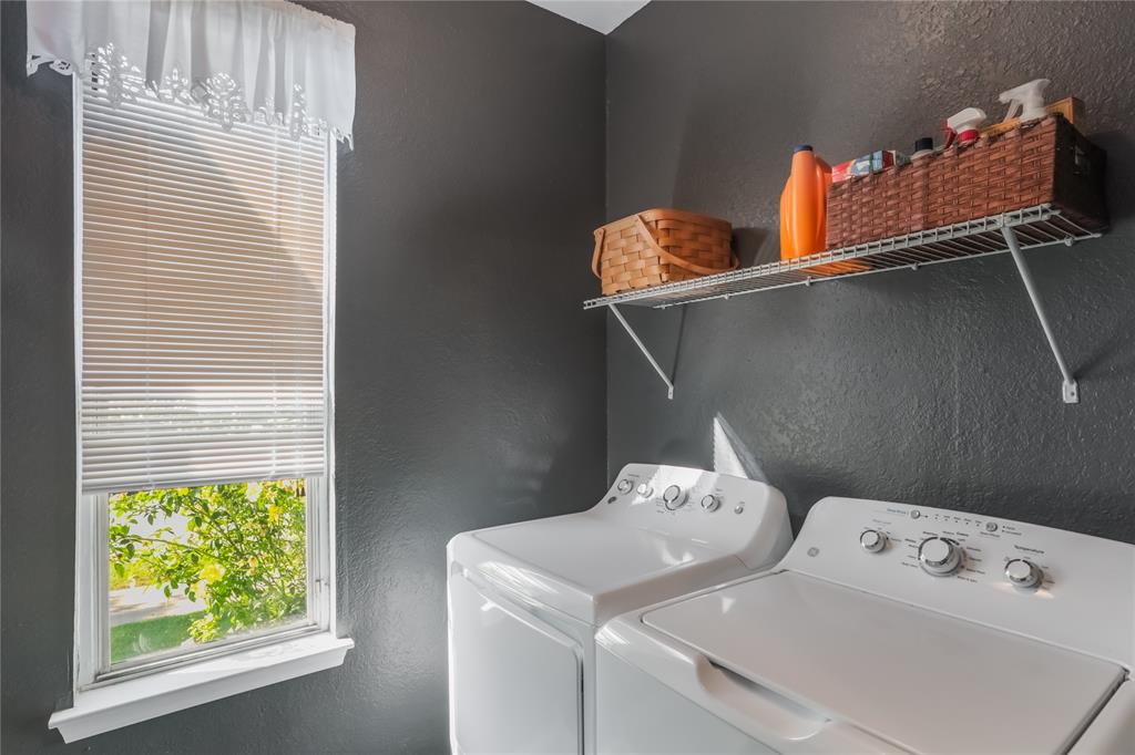 Creek Village At Providence - Residential