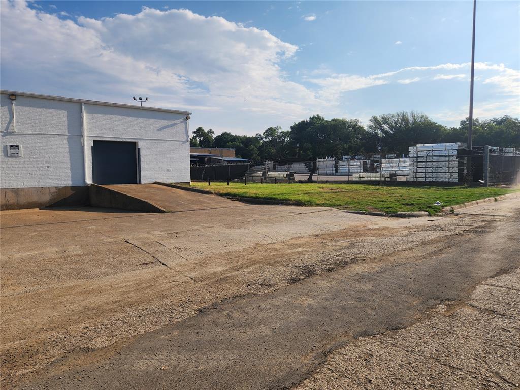 Moser Indust Add 09 - Commercial Sale