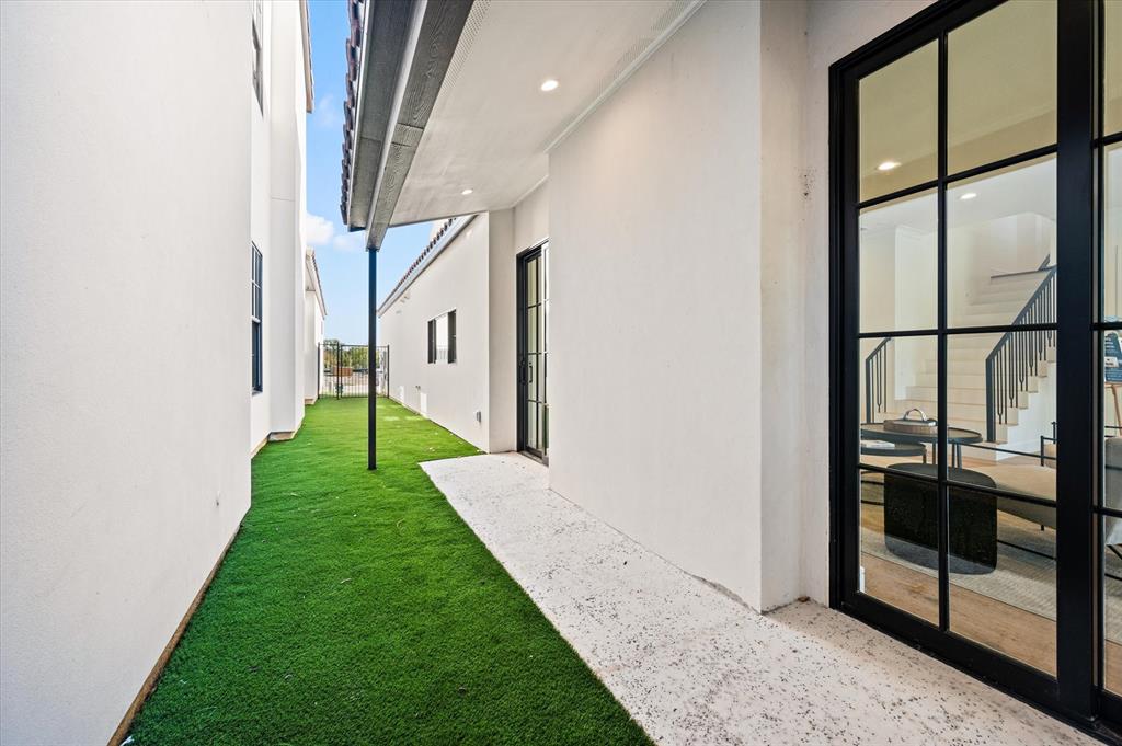 Lakeside Village Phase 1 - Residential