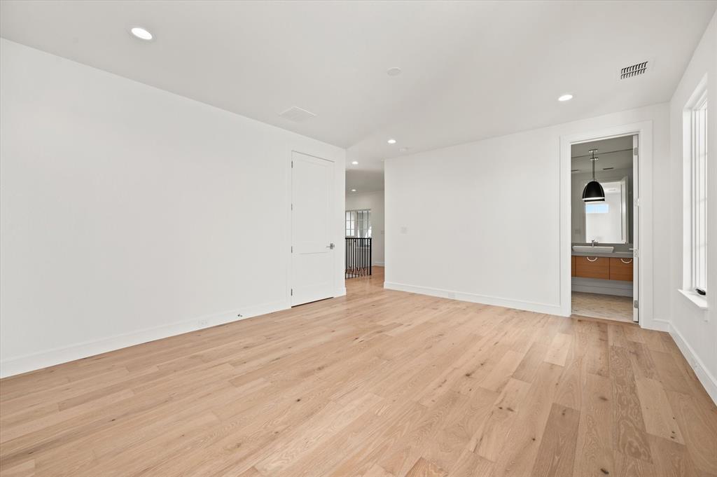 Lakeside Village Phase 1 - Residential