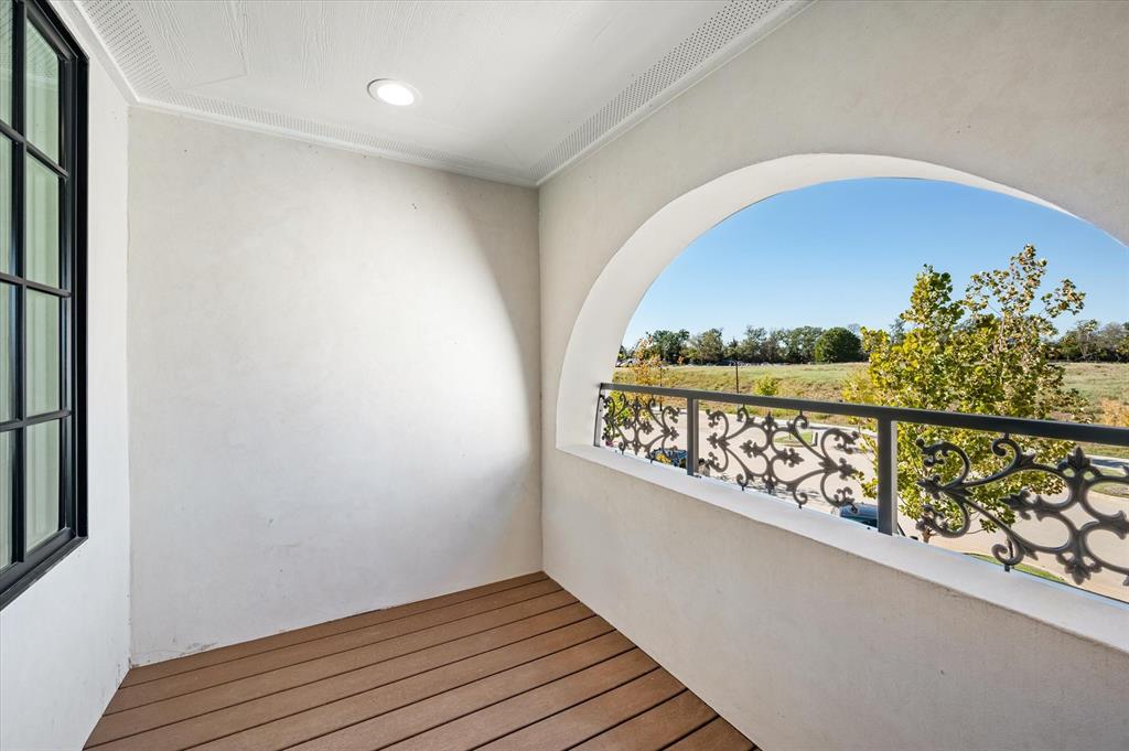 Lakeside Village Phase 1 - Residential