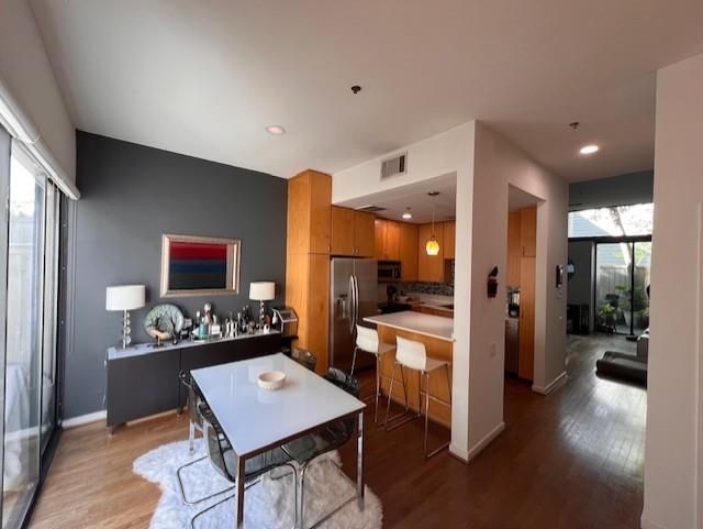 3922 Travis Street 7