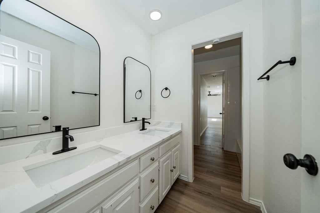 Country Wood Estates Add - Residential