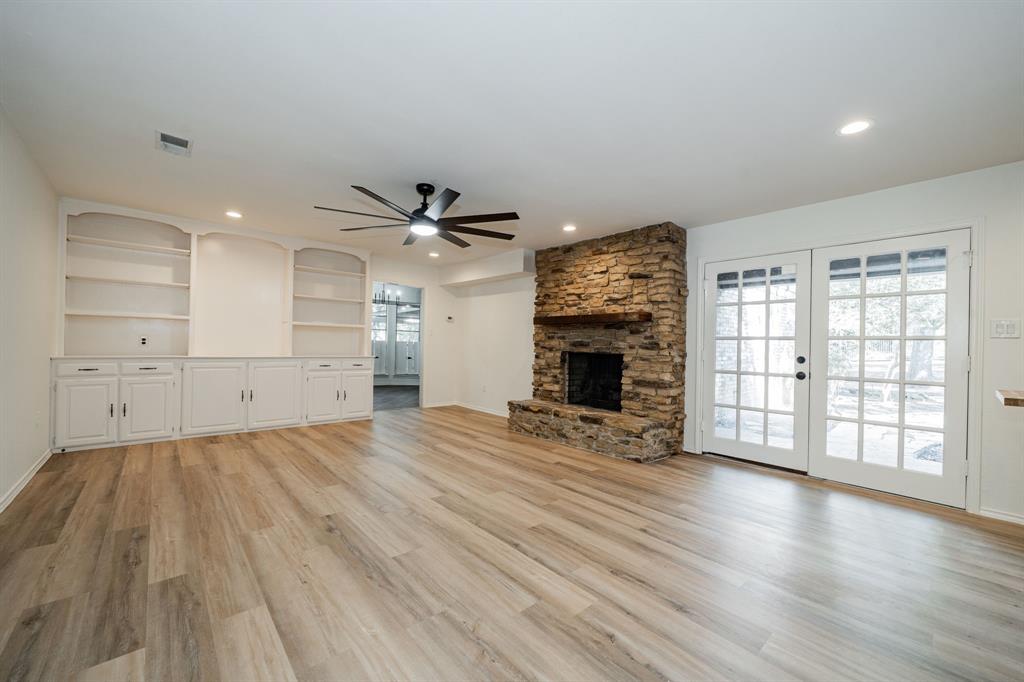 2811 Burlwood Drive