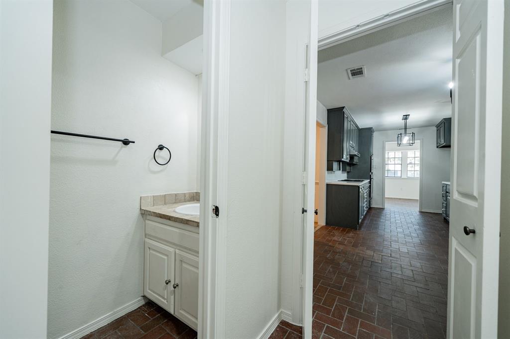 Country Wood Estates Add - Residential