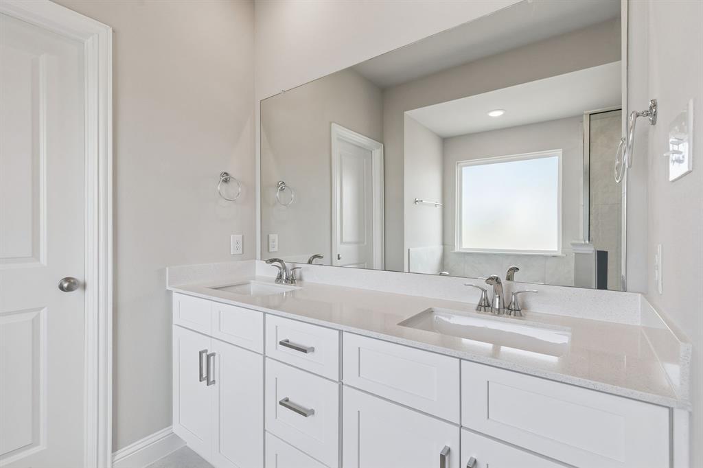 Venetian - Residential