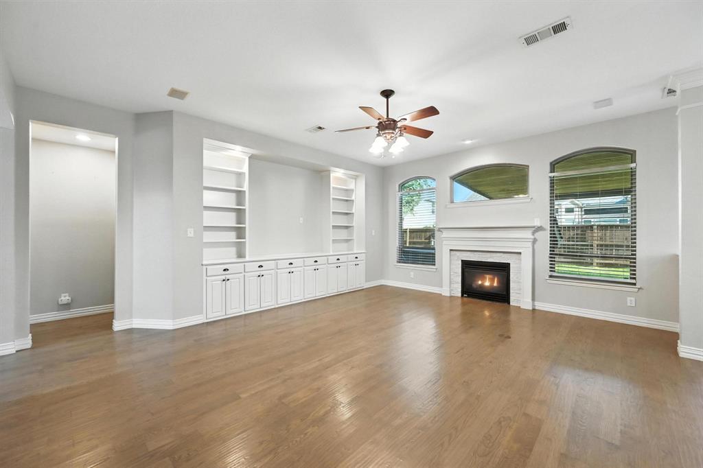 Flower Mound, Texas 75028, United States, 5 Bedrooms Bedrooms, ,4 BathroomsBathrooms,Residential,Active,197372