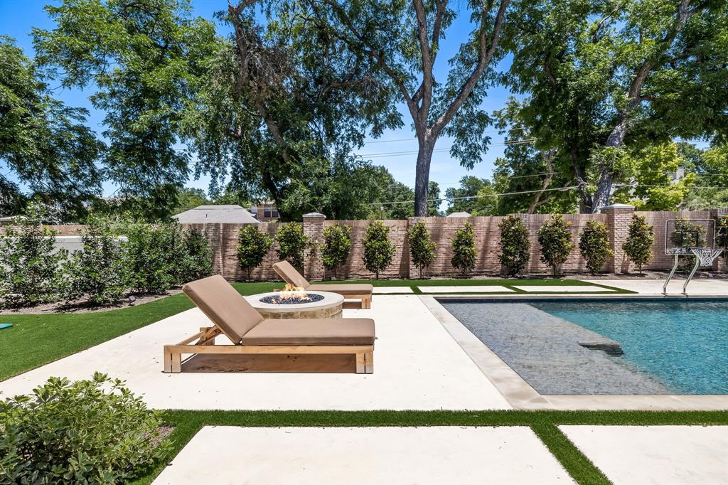 WHISPERING SPRINGS (CDA), BLK 25 8760, LOT 5 - Residential