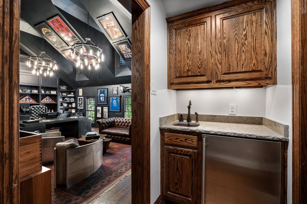 WHISPERING SPRINGS (CDA), BLK 25 8760, LOT 5 - Residential