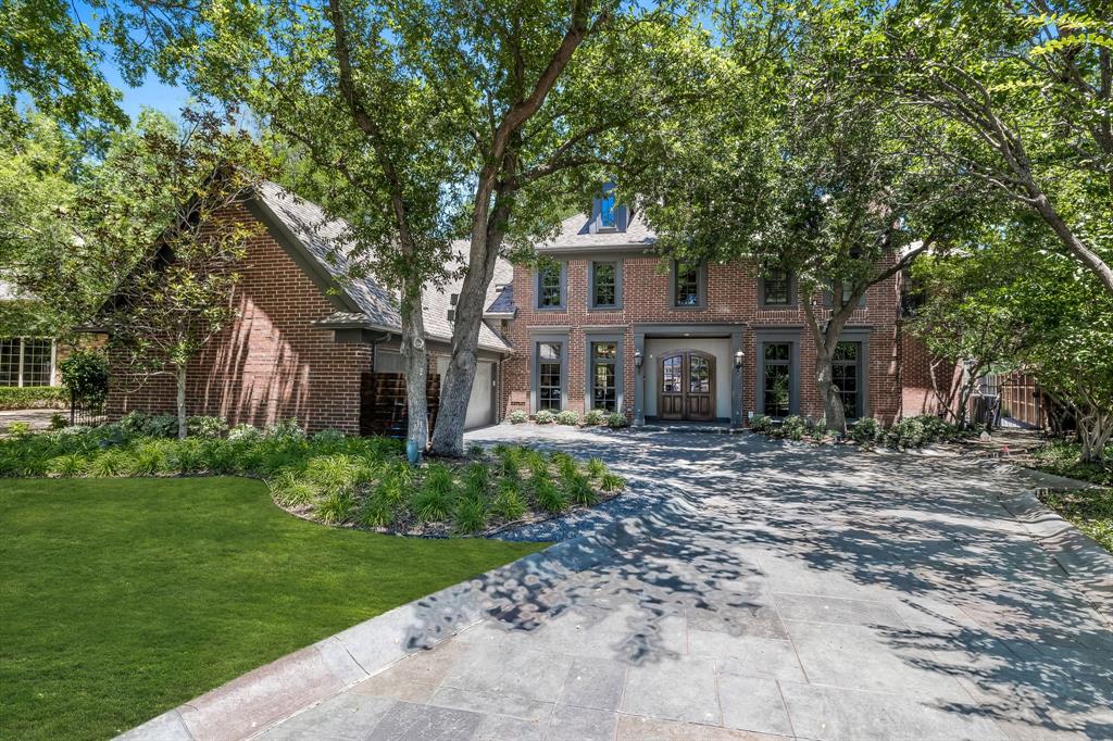5620 Walnut Springs Court