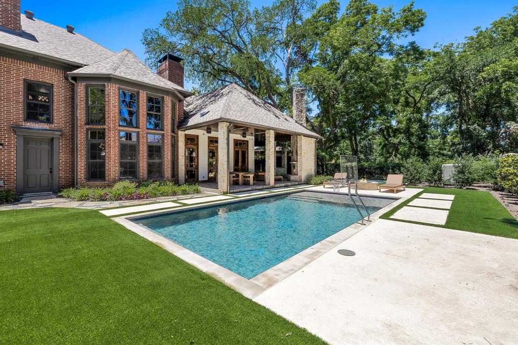 WHISPERING SPRINGS (CDA), BLK 25 8760, LOT 5 - Residential