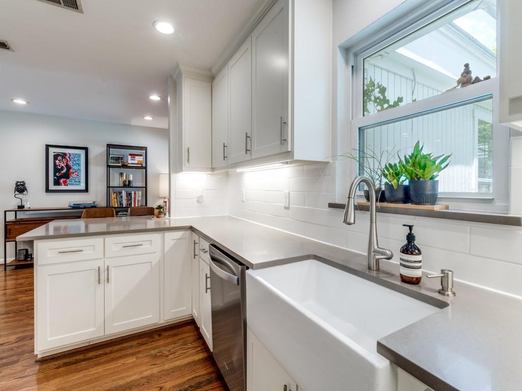 Lake Terrace - Residential