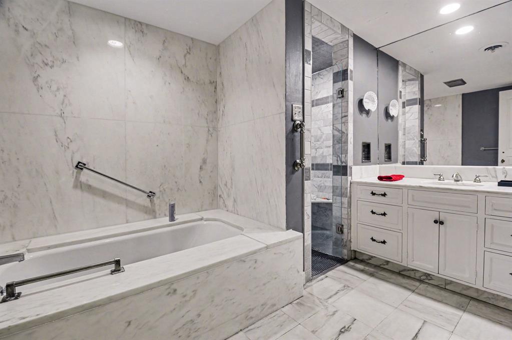 Imperial House Condo - Residential