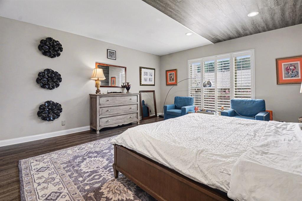 Imperial House Condo - Residential