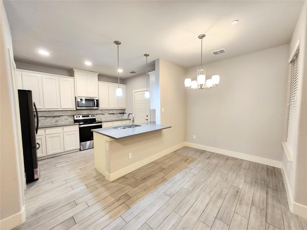 Westgate Station - Residential Lease