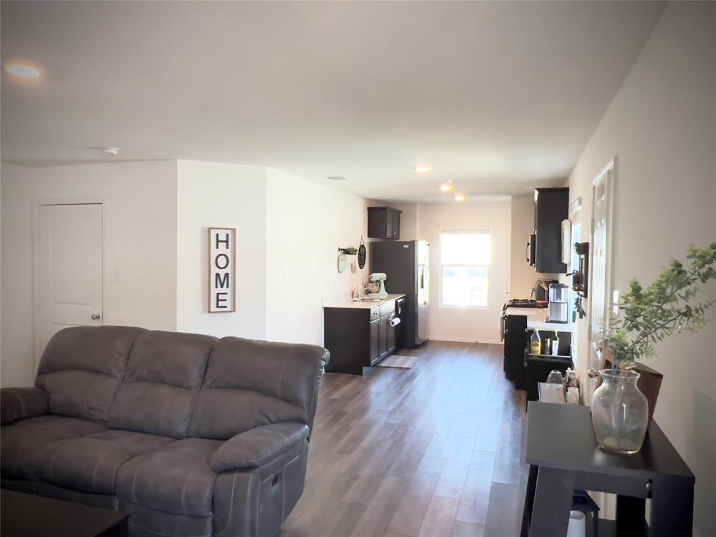 Trinity Xing Ph 4 - Residential