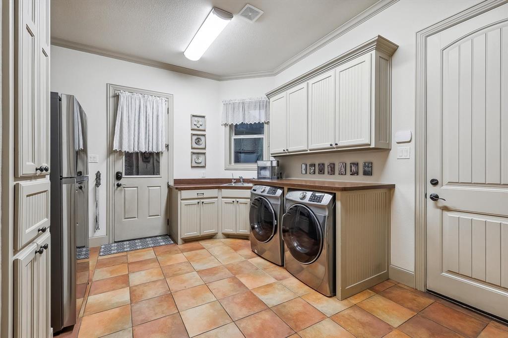 Rocking N Ranch - Residential