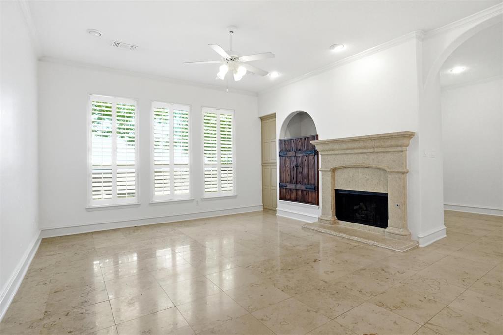 2705 Cliffwood Drive