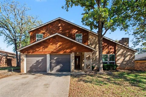 4907 Sagebrush Court Arlington TX 76017