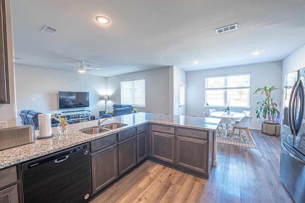 Christian Meadows - Residential