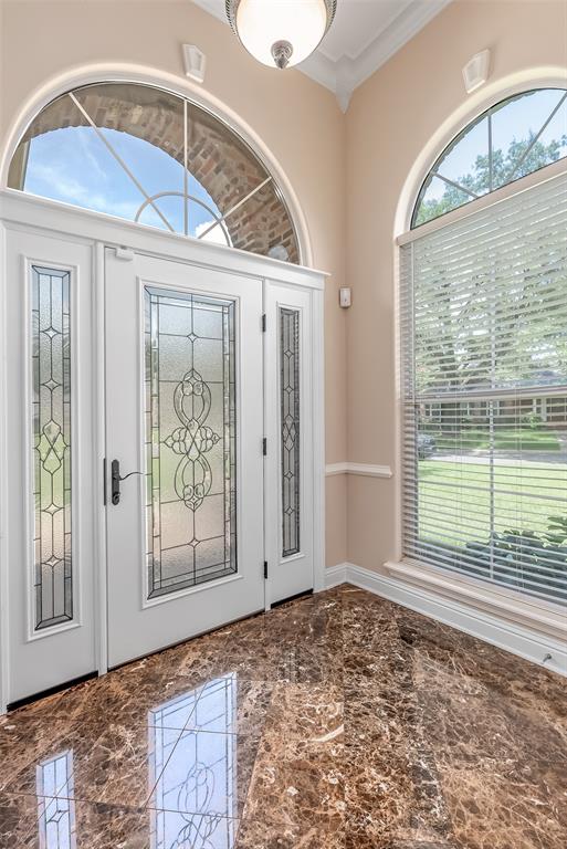 2116 Landau Lane