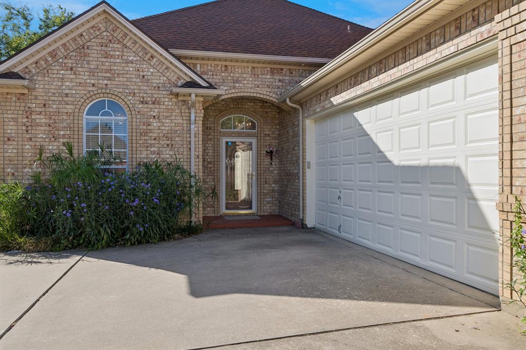1727 Ridgecrest Drive