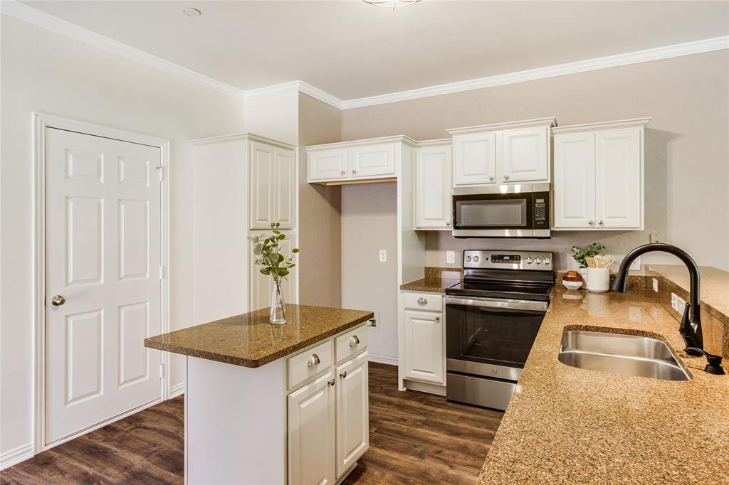 Villas Of Westridge - Residential