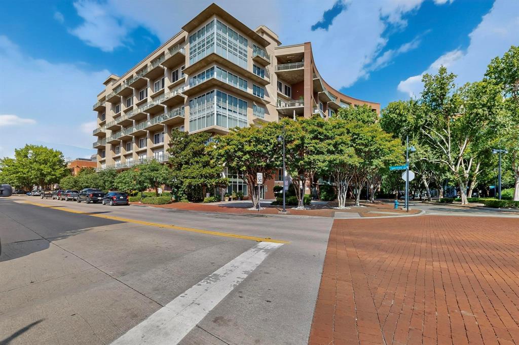 Aventura Condos - Residential