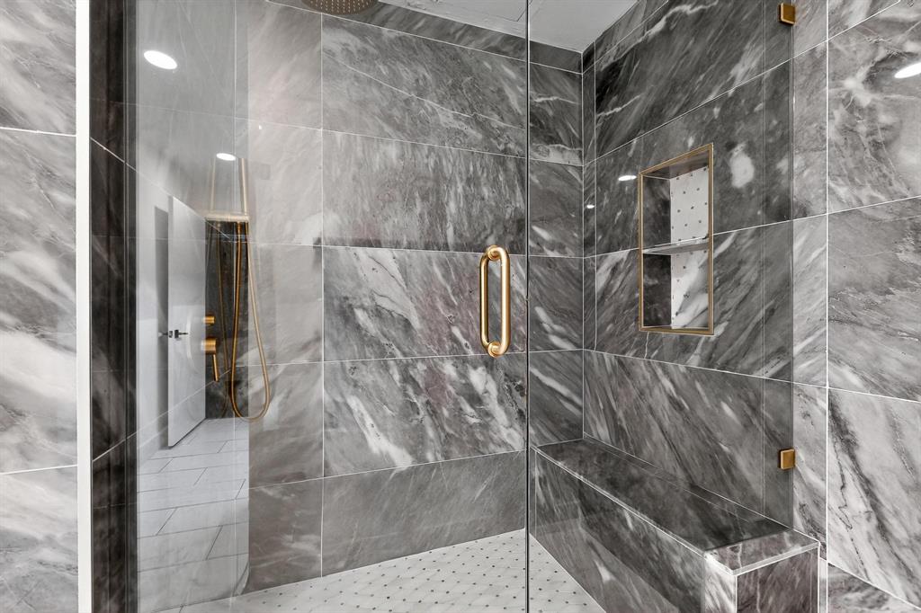 Aventura Condos - Residential