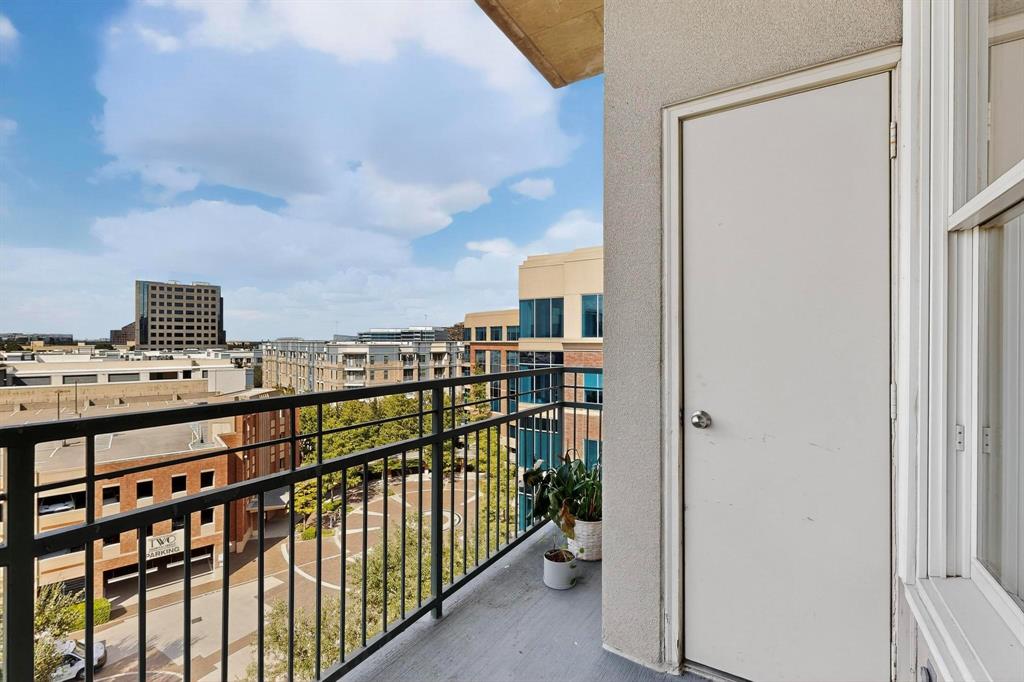 Aventura Condos - Residential