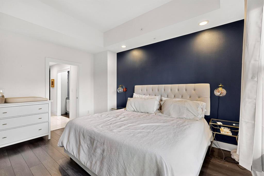 Aventura Condos - Residential