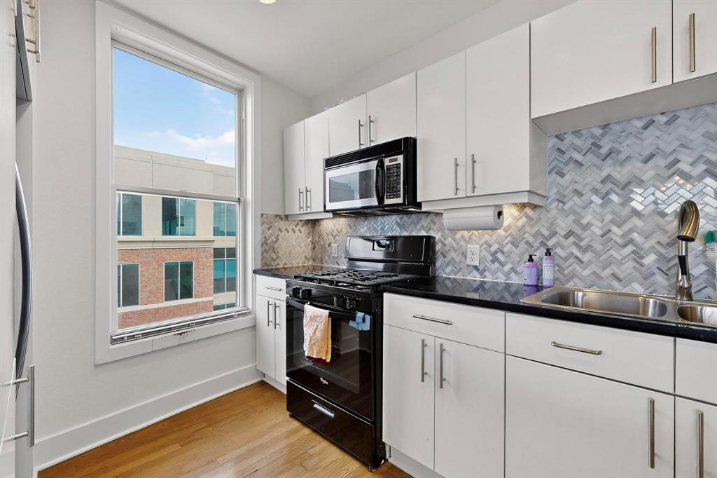 Aventura Condos - Residential