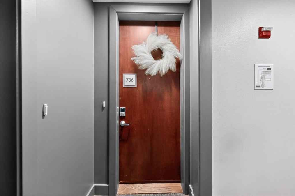 Aventura Condos - Residential