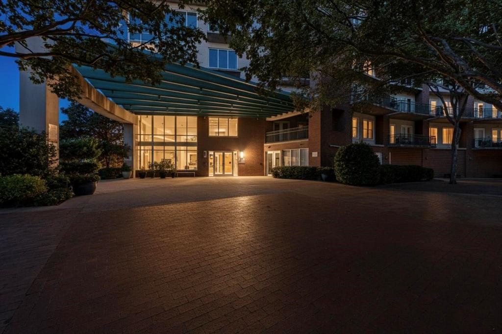 Aventura Condos - Residential