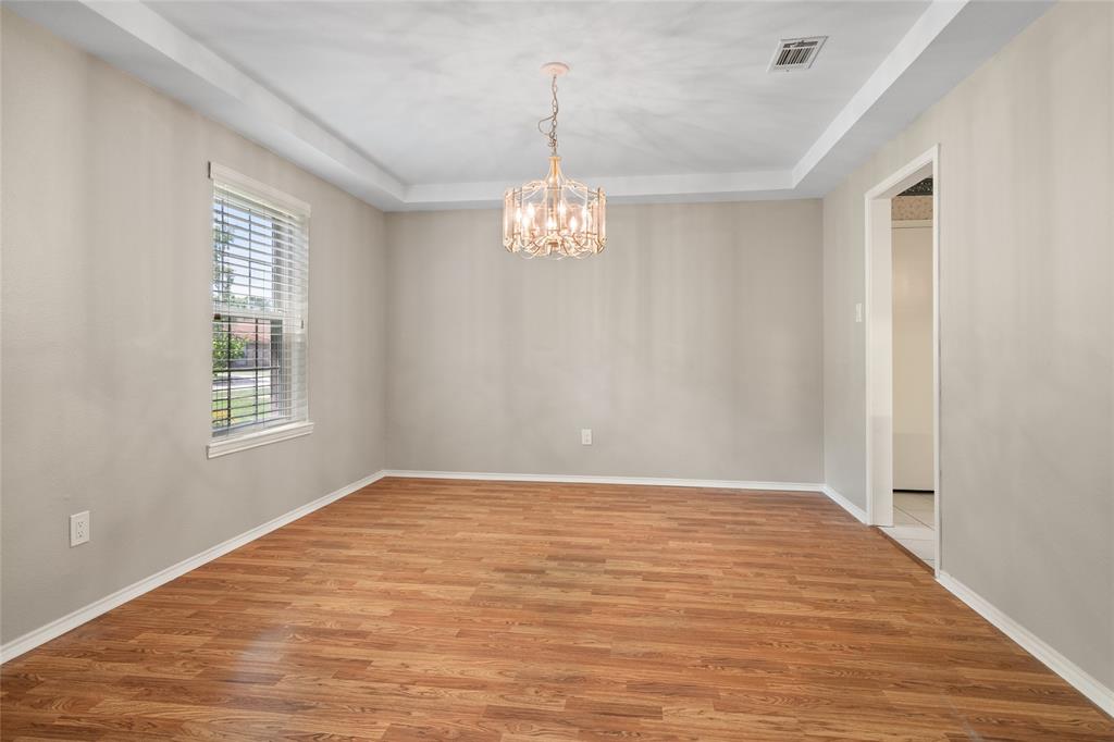 30 Crestwood Drive
