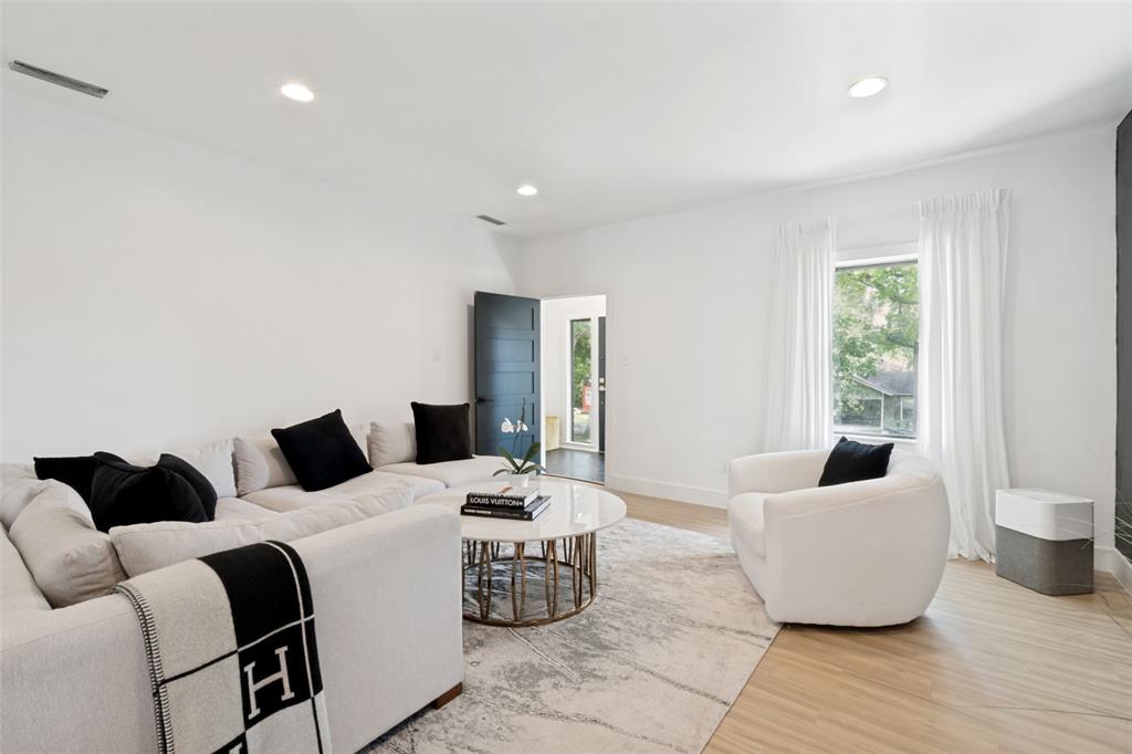 8903 Groveland Drive