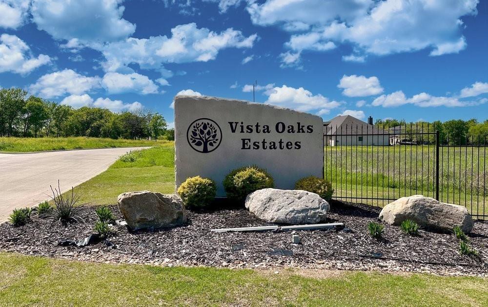 Vista Oaks Estates Add - Land
