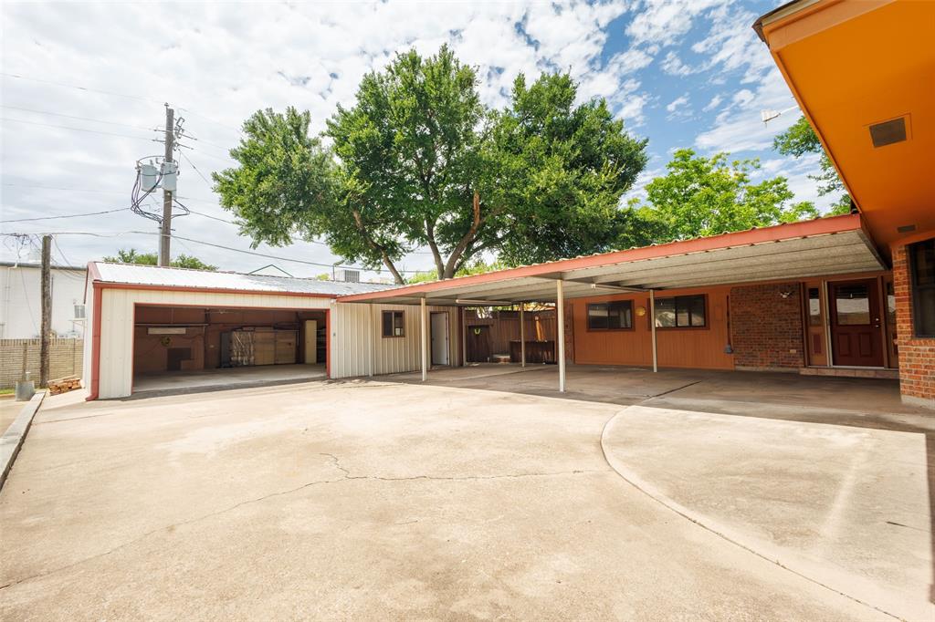 200 Westpark Drive N