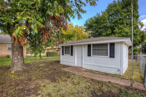 Tiny photo for 1610 17th Street, Plano, TX 75074 (MLS # 21099082)