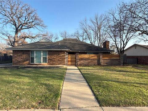 2109 Oakmeadow Street Bedford TX 76021