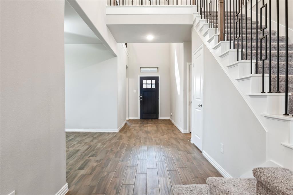 2607 Dakota Circle