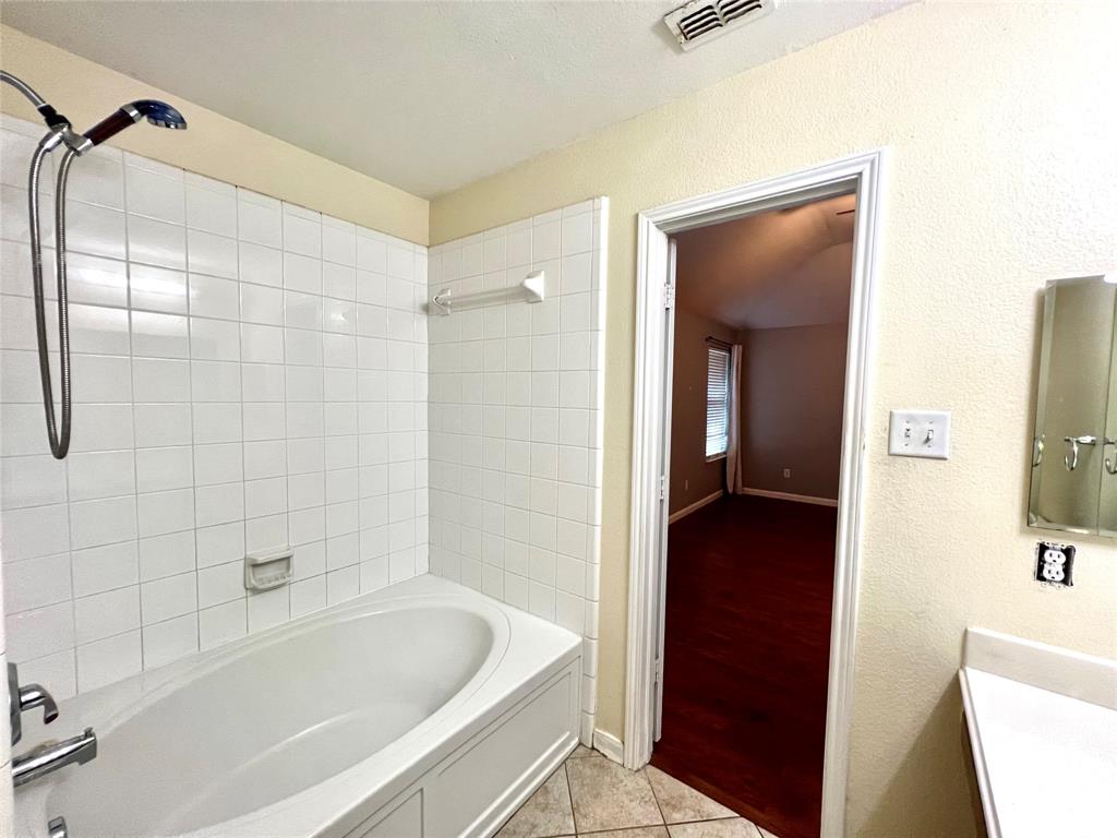 Meadows Of Birmingham Ph 1 - Residential Lease