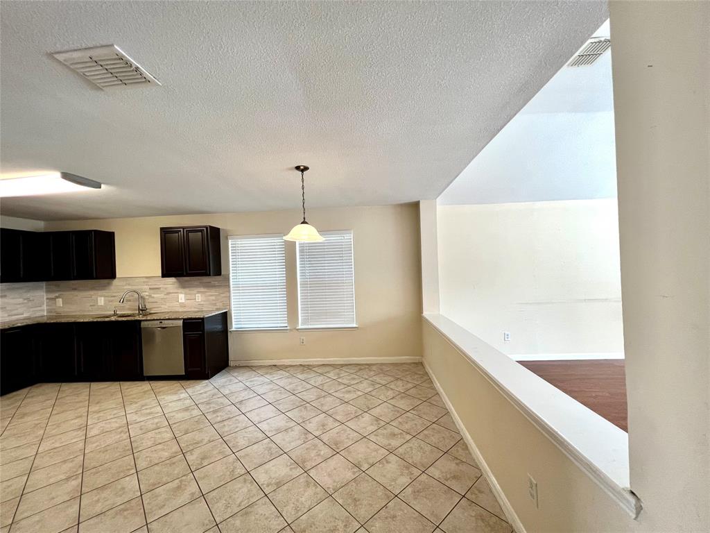 Meadows Of Birmingham Ph 1 - Residential Lease