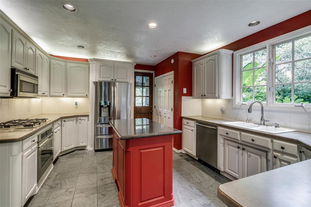 Mazzurco Crowley Estates - Residential