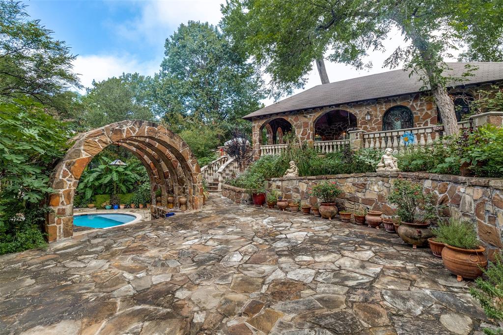 Mazzurco Crowley Estates - Residential