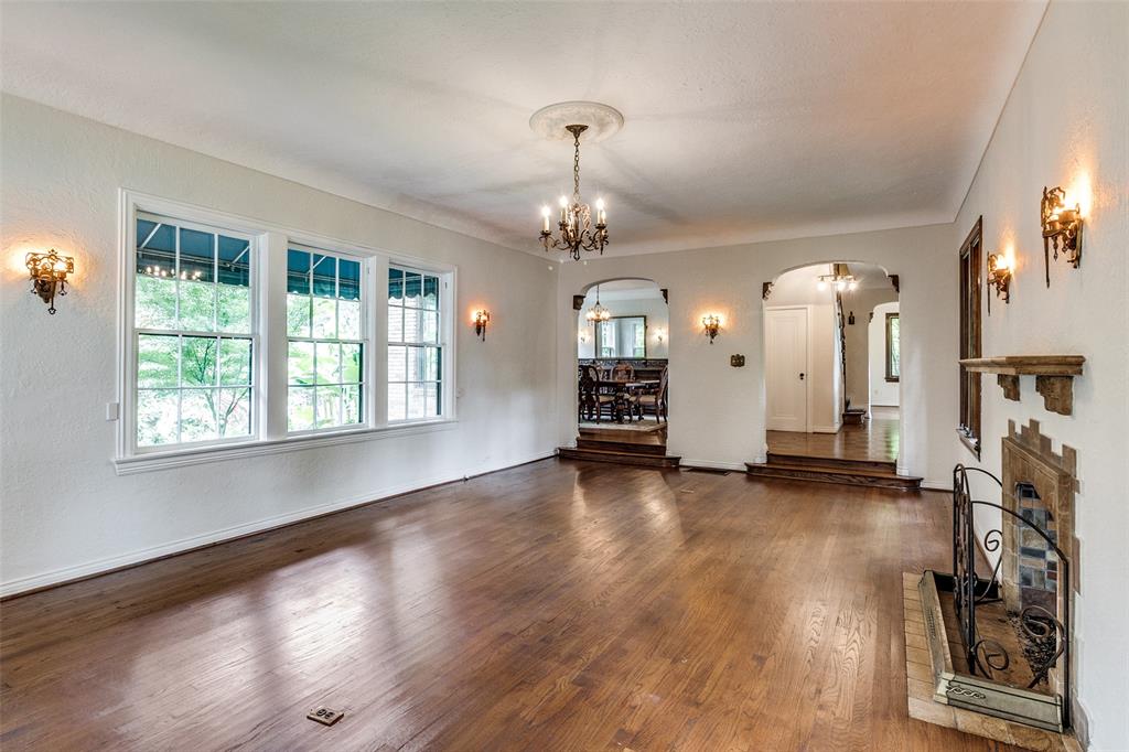 Mazzurco Crowley Estates - Residential