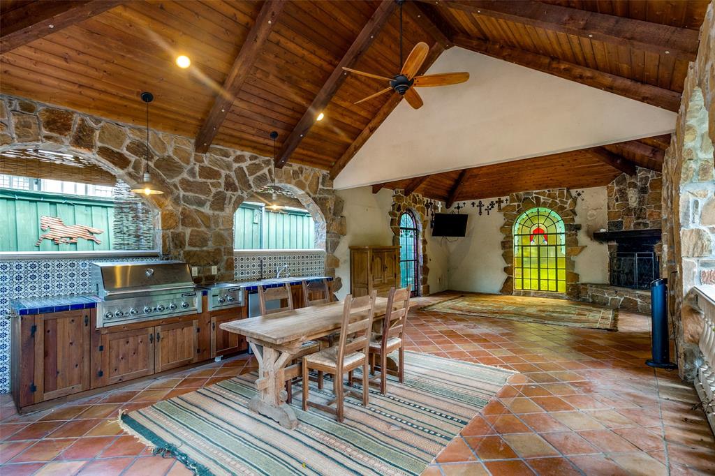 Mazzurco Crowley Estates - Residential