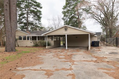 A home in Shreveport