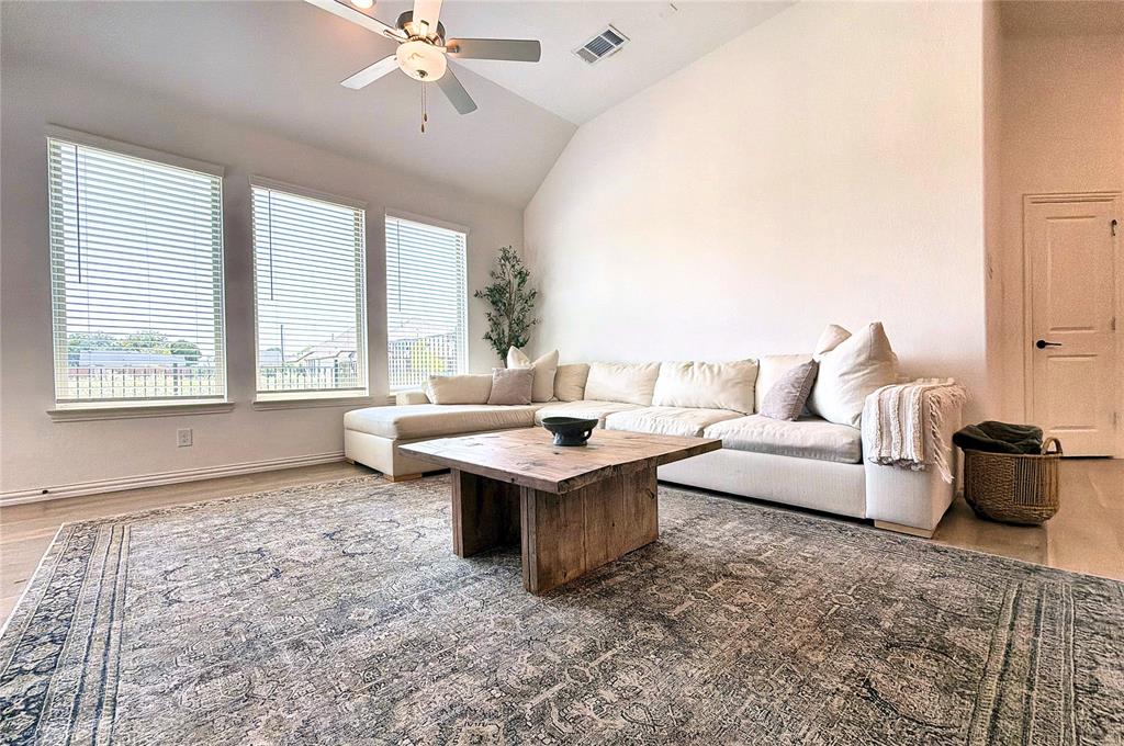 Photo of 1314 Broadview Drive, Garland, TX 75042 (MLS # 21350127)